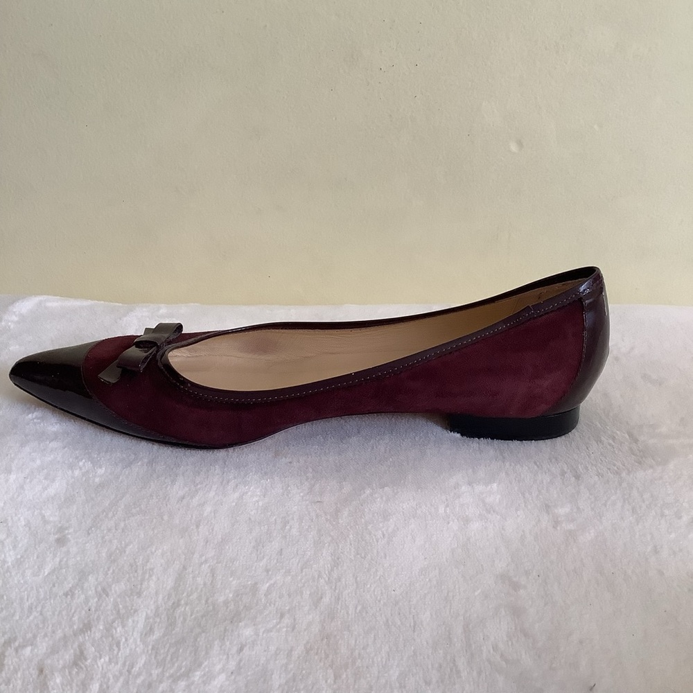 Saks Fifth Avenue ITALY Bordeaux Flats - Picture 2 of 8